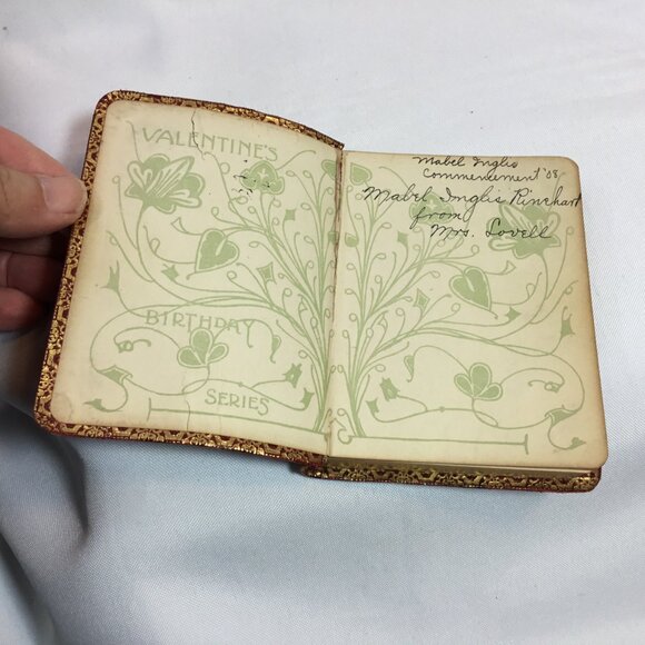 Antique 1908 Shakespeare Birthday Book Burgundy Leather Cover London Printed - Picture 6 of 9